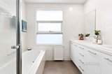 https://images.listonce.com.au/custom/160x/listings/41-railway-place-west-flemington-vic-3031/695/01428695_img_07.jpg?h7QinfdkZTw