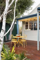 https://images.listonce.com.au/custom/160x/listings/41-robertson-street-kensington-vic-3031/227/01391227_img_11.jpg?Bn893cBm0Nc