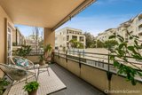 https://images.listonce.com.au/custom/160x/listings/41-seisman-place-port-melbourne-vic-3207/655/01793655_img_03.jpg?dsy03kpfI-U