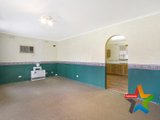 https://images.listonce.com.au/custom/160x/listings/41-smith-avenue-croydon-vic-3136/494/01525494_img_03.jpg?jUv04B2UReA