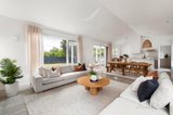 https://images.listonce.com.au/custom/160x/listings/41-smith-avenue-croydon-vic-3136/796/01990796_img_09.jpg?mKD3124R3lk