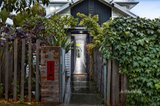 https://images.listonce.com.au/custom/160x/listings/41-speight-street-thornbury-vic-3071/009/01132009_img_01.jpg?nHK4uG-uFOs