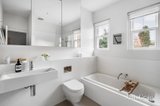 https://images.listonce.com.au/custom/160x/listings/41-springfield-avenue-toorak-vic-3142/841/01766841_img_11.jpg?tLeR44sqfnU