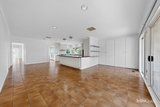 https://images.listonce.com.au/custom/160x/listings/41-streldon-avenue-strathmore-vic-3041/301/01782301_img_16.jpg?rfNAQ-MBxOg