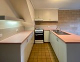 https://images.listonce.com.au/custom/160x/listings/41-sutherland-street-geelong-vic-3220/553/01809553_img_04.jpg?qnTgDky5rgc