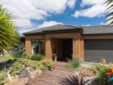 https://images.listonce.com.au/custom/160x/listings/41-valley-park-drive-mooroolbark-vic-3138/678/01524678_img_01.jpg?j2DR8H02OyA