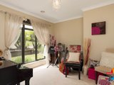 https://images.listonce.com.au/custom/160x/listings/41-valley-park-drive-mooroolbark-vic-3138/678/01524678_img_03.jpg?8Mm4448zNrs