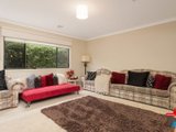 https://images.listonce.com.au/custom/160x/listings/41-valley-park-drive-mooroolbark-vic-3138/678/01524678_img_05.jpg?5Rl-92HtwH0