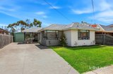 https://images.listonce.com.au/custom/160x/listings/41-waters-drive-seaholme-vic-3018/182/01916182_img_04.jpg?clSAHHw_gH4