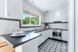 https://images.listonce.com.au/custom/160x/listings/41-waters-drive-seaholme-vic-3018/182/01916182_img_08.jpg?yPgO7Cwa-Jg