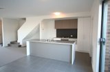 https://images.listonce.com.au/custom/160x/listings/41-waverley-park-drive-mulgrave-vic-3170/722/01887722_img_02.jpg?zplUR-e1ubA