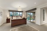 https://images.listonce.com.au/custom/160x/listings/41-white-avenue-kew-east-vic-3102/131/00314131_img_05.jpg?LndrYgs40YQ