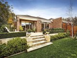 https://images.listonce.com.au/custom/160x/listings/41-winmalee-road-balwyn-vic-3103/399/01684399_img_09.jpg?ghJX0AUrTGE