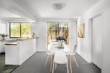 https://images.listonce.com.au/custom/160x/listings/410-tooronga-road-malvern-east-vic-3145/018/01347018_img_03.jpg?ztvGTzVnVsA