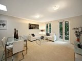 https://images.listonce.com.au/custom/160x/listings/4100-coventry-street-south-melbourne-vic-3205/428/01087428_img_01.jpg?DW-yHibw3wA