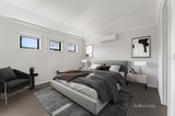 https://images.listonce.com.au/custom/160x/listings/4104-bernard-street-cheltenham-vic-3192/584/01565584_img_07.jpg?kNwYKwM3kbs