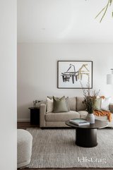 https://images.listonce.com.au/custom/160x/listings/4105-grange-road-fairfield-vic-3078/417/01988417_img_07.jpg?cz0yuIEncNk