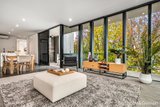 https://images.listonce.com.au/custom/160x/listings/4107-addison-street-elwood-vic-3184/847/01793847_img_10.jpg?yZV4QJkygyM