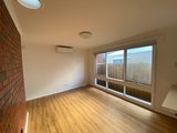https://images.listonce.com.au/custom/160x/listings/411-philip-street-manifold-heights-vic-3218/949/01718949_img_02.jpg?SVExqK25Gxc