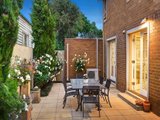 https://images.listonce.com.au/custom/160x/listings/411-robinson-road-hawthorn-vic-3122/878/00828878_img_07.jpg?8jQP5qWGsbI