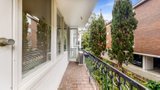 https://images.listonce.com.au/custom/160x/listings/411-rockley-road-south-yarra-vic-3141/521/01737521_img_10.jpg?tAA2Chekj1w