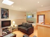 https://images.listonce.com.au/custom/160x/listings/411-yarra-street-south-geelong-vic-3220/135/01699135_img_04.jpg?7LzjWu7o8Tc