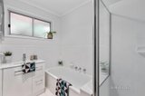 https://images.listonce.com.au/custom/160x/listings/4110-111-railway-place-williamstown-vic-3016/269/01545269_img_07.jpg?eHMWxNiUews