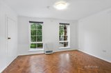 https://images.listonce.com.au/custom/160x/listings/4110-wellington-street-kew-vic-3101/630/01283630_img_03.jpg?6e-hkDC6FSg