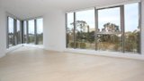 https://images.listonce.com.au/custom/160x/listings/4111-ascot-vale-road-kensington-vic-3031/375/01860375_img_07.jpg?KQLnedA04e8