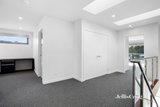 https://images.listonce.com.au/custom/160x/listings/41127-main-road-eltham-vic-3095/041/01580041_img_04.jpg?3-0YzeIBWHA