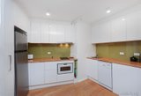 https://images.listonce.com.au/custom/160x/listings/41131-lonsdale-street-melbourne-vic-3000/288/01719288_img_15.jpg?HhMuhM3yObA