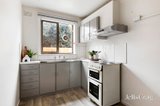 https://images.listonce.com.au/custom/160x/listings/4115-shaftesbury-parade-thornbury-vic-3071/945/01769945_img_03.jpg?VtWvOXrObRM