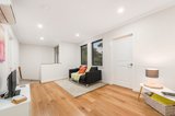 https://images.listonce.com.au/custom/160x/listings/41167-main-road-eltham-vic-3095/833/01635833_img_05.jpg?-yUR9D9ZKkY