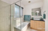 https://images.listonce.com.au/custom/160x/listings/4119-main-road-lower-plenty-vic-3093/124/01990124_img_09.jpg?3-UJIhrtTb0