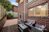 https://images.listonce.com.au/custom/160x/listings/4119-main-road-lower-plenty-vic-3093/124/01990124_img_10.jpg?UacOANLz3mc