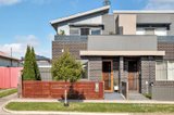 https://images.listonce.com.au/custom/160x/listings/411a-gaffney-street-pascoe-vale-vic-3044/091/01518091_img_01.jpg?N-uOFoWtofg