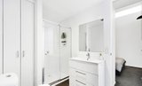https://images.listonce.com.au/custom/160x/listings/412-4-samada-street-notting-hill-vic-3168/002/01682002_img_01.jpg?IQ2UasDoE1w