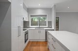 https://images.listonce.com.au/custom/160x/listings/412-beresford-road-lilydale-vic-3140/249/01618249_img_09.jpg?3sE6_IjD948