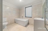 https://images.listonce.com.au/custom/160x/listings/412-eureka-street-eureka-vic-3350/174/01782174_img_14.jpg?3JUDE6G_yhA