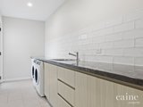 https://images.listonce.com.au/custom/160x/listings/412-eyre-street-ballarat-central-vic-3350/718/01576718_img_18.jpg?rP1bJbRBUE4