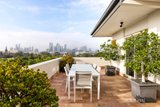 https://images.listonce.com.au/custom/160x/listings/412-macarthur-road-parkville-vic-3052/383/01931383_img_09.jpg?6mmMJXTt9wU