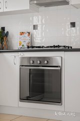 https://images.listonce.com.au/custom/160x/listings/412-mccomb-street-lilydale-vic-3140/071/01972071_img_07.jpg?xiRz8frJg-4