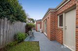 https://images.listonce.com.au/custom/160x/listings/412-mccomb-street-lilydale-vic-3140/071/01972071_img_12.jpg?aiUqYADwhsg