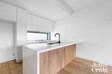 https://images.listonce.com.au/custom/160x/listings/412-sandown-road-ascot-vale-vic-3032/242/01915242_img_11.jpg?YZoNnJfjmIQ