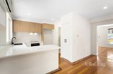 https://images.listonce.com.au/custom/160x/listings/41246-main-road-eltham-vic-3095/513/01858513_img_02.jpg?ibiVjnxlWMk
