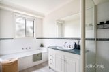 https://images.listonce.com.au/custom/160x/listings/41256-main-road-eltham-vic-3095/369/01922369_img_10.jpg?Qazo5RunZCU