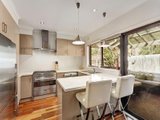 https://images.listonce.com.au/custom/160x/listings/4126-brougham-street-kew-vic-3101/228/00829228_img_04.jpg?2zJd-hhHhsA