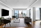 https://images.listonce.com.au/custom/160x/listings/4129-st-andrews-street-brighton-vic-3186/113/01986113_img_07.jpg?V3Oi2PzyxlY