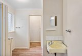 https://images.listonce.com.au/custom/160x/listings/413-hawthory-road-kilsyth-vic-3137/788/01717788_img_09.jpg?zxV1UjnWLNw