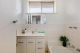 https://images.listonce.com.au/custom/160x/listings/413-lomond-street-glen-iris-vic-3146/492/01083492_img_06.jpg?6gUVRL3miSA